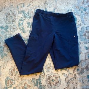 Figs Navy scrubs bottoms- missing draw string Small/Tall